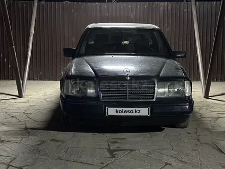 Mercedes-Benz E 230 1989 года за 850 000 тг. в Кызылорда – фото 4