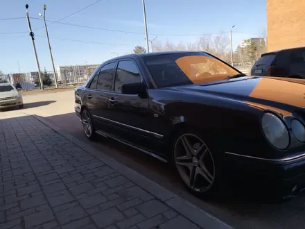 Mercedes-Benz E 320 1997 года за 3 500 000 тг. в Костанай – фото 7