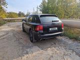 Porsche Cayenne 2006 года за 6 500 000 тг. в Актобе – фото 2