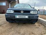 Volkswagen Golf 1994 года за 1 300 000 тг. в Астана