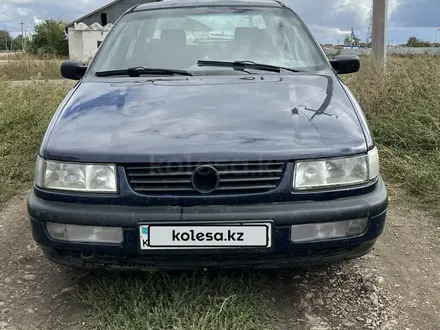 Volkswagen Passat 1994 года за 1 000 000 тг. в Есиль – фото 5