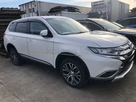 Mitsubishi Outlander 2013 года за 13 565 тг. в Алматы