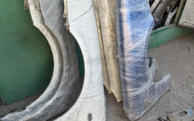 Крыло Крылья Subaru Legacy за 12 000 тг. в Алматы