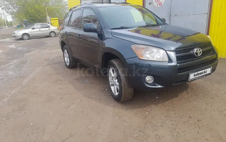 Toyota RAV4 2010 годаүшін8 500 000 тг. в Актобе