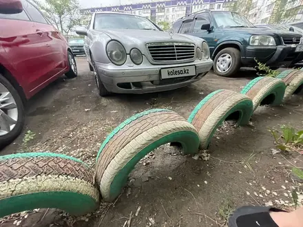 Mercedes-Benz CLK 230 1999 года за 2 700 000 тг. в Экибастуз – фото 6