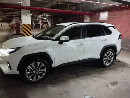 Toyota RAV4 2023 года за 18 500 000 тг. в Астана – фото 23