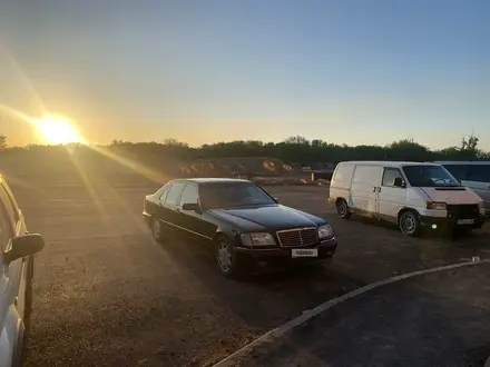 Mercedes-Benz S 320 1999 года за 5 000 000 тг. в Астана – фото 2