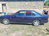 Mercedes-Benz E 230 1995 года за 1 600 000 тг. в Караганда – фото 3