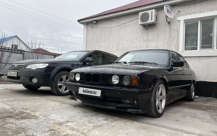 BMW 520 1991 года за 2 300 000 тг. в Атырау