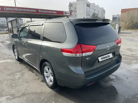 Toyota Sienna 2013 года за 11 000 000 тг. в Атырау – фото 5