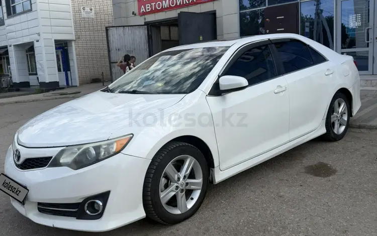 Toyota Camry 2012 года за 5 300 000 тг. в Актобе