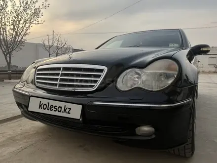 Mercedes-Benz C 32 AMG 2002 годаүшін5 000 000 тг. в Актау – фото 4