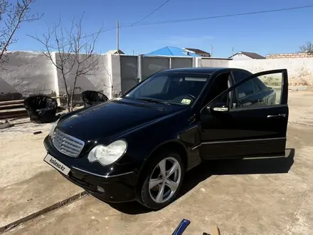 Mercedes-Benz C 32 AMG 2002 годаүшін5 000 000 тг. в Актау – фото 32