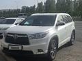Toyota Highlander 2014 годаүшін12 500 000 тг. в Астана