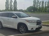 Toyota Highlander 2014 года за 12 500 000 тг. в Астана – фото 2