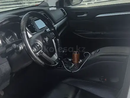 Toyota Highlander 2014 года за 12 500 000 тг. в Астана – фото 4