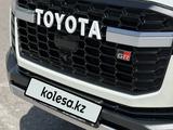 Toyota Land Cruiser 2022 года за 61 500 000 тг. в Алматы – фото 5
