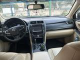 Toyota Camry 2015 годаfor7 300 000 тг. в Актау – фото 5