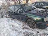 Volkswagen Golf 1993 года за 900 000 тг. в Экибастуз – фото 3