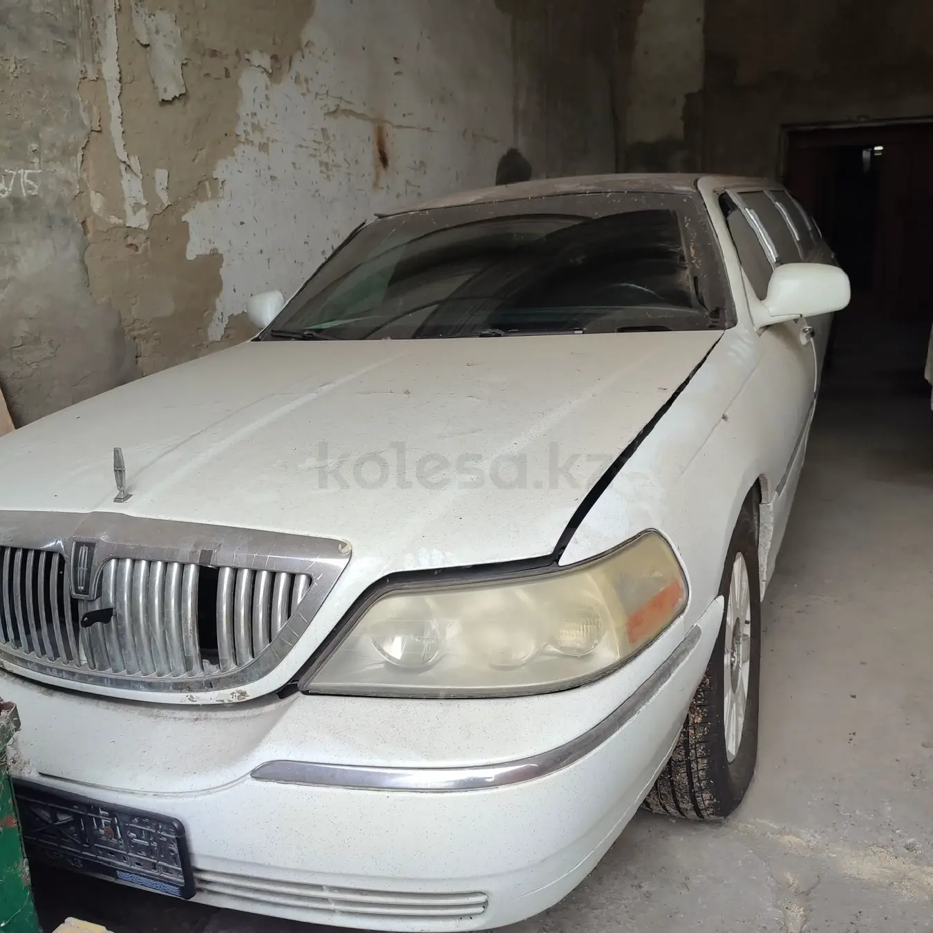 Lincoln Town Car, 1998
