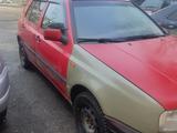 Volkswagen Golf 1993 годаfor1 600 000 тг. в Рудный – фото 3