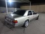 Mercedes-Benz E 230 1990 годаfor1 650 000 тг. в Жаркент