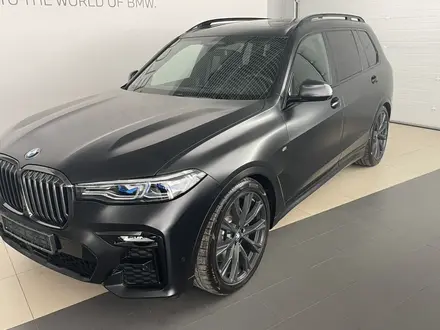 BMW X7 2022 года за 50 000 000 тг. в Караганда – фото 2