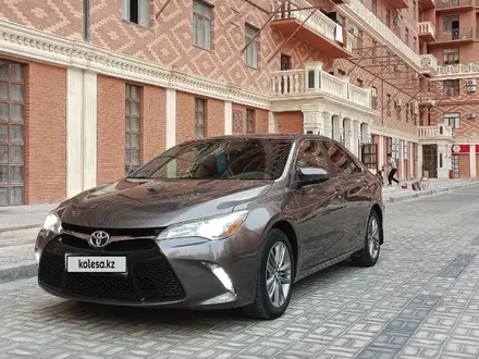 Toyota Camry 2015 года за 9 700 000 тг. в Актау – фото 2