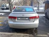 Hyundai Sonata 2006 года за 2 500 000 тг. в Алматы – фото 2