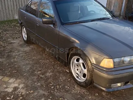 BMW 318 1991 годаүшін1 200 000 тг. в Уральск – фото 3