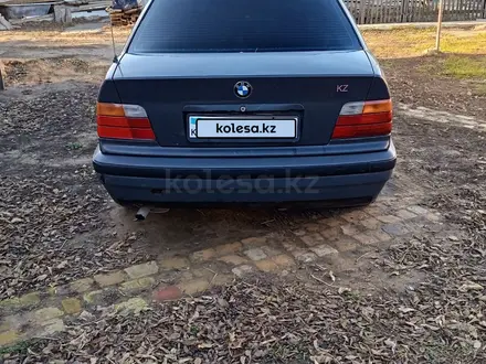 BMW 318 1991 годаүшін1 200 000 тг. в Уральск – фото 4