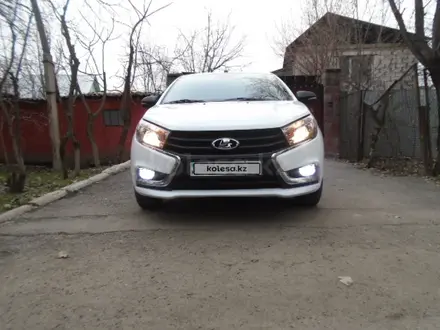 ВАЗ (Lada) Vesta 2018 года за 5 200 000 тг. в Алматы