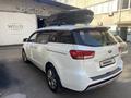 Kia Carnival 2017 года за 10 500 000 тг. в Алматы – фото 4