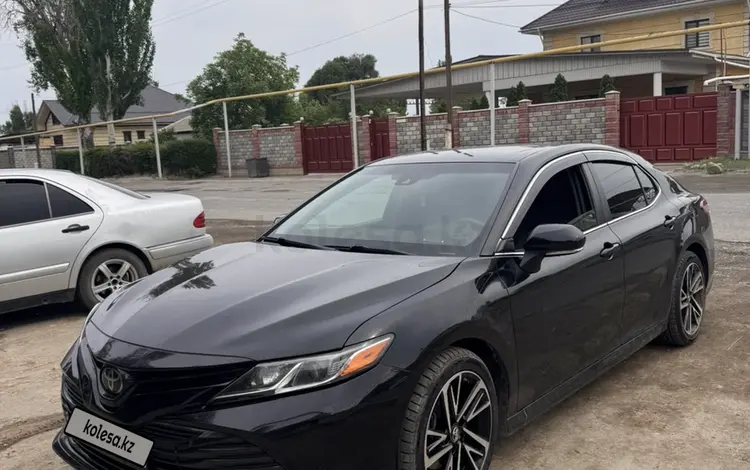 Toyota Camry 2017 годаүшін10 900 000 тг. в Алматы