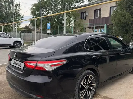 Toyota Camry 2017 года за 10 900 000 тг. в Алматы – фото 5