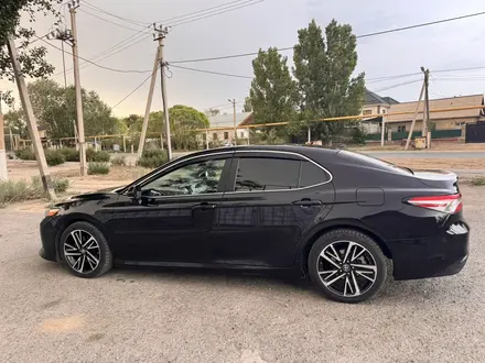 Toyota Camry 2017 года за 10 900 000 тг. в Алматы – фото 6