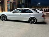 Mercedes-Benz E 500 2002 года за 9 500 000 тг. в Шымкент – фото 5
