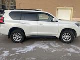 Toyota Land Cruiser Prado 2020 года за 25 500 000 тг. в Астана – фото 2