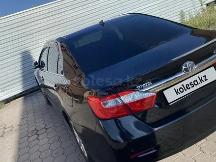 Toyota Camry 2014 года за 9 800 000 тг. в Караганда – фото 8