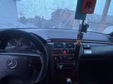 Mercedes-Benz E 320 2001 года за 2 700 000 тг. в Экибастуз – фото 4