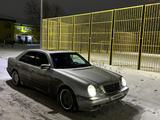 Mercedes-Benz E 320 2001 года за 2 700 000 тг. в Экибастуз – фото 5