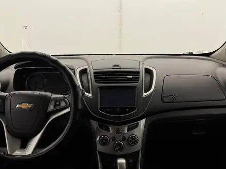 Chevrolet Tracker 2015 года за 3 760 000 тг. в Актобе – фото 14