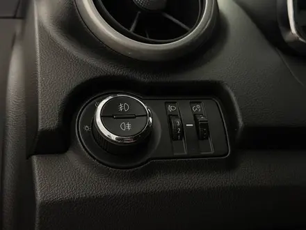 Chevrolet Tracker 2015 года за 3 760 000 тг. в Актобе – фото 25