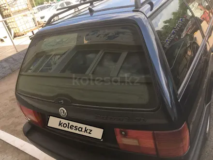 Volkswagen Passat 1993 года за 2 100 000 тг. в Астана – фото 3