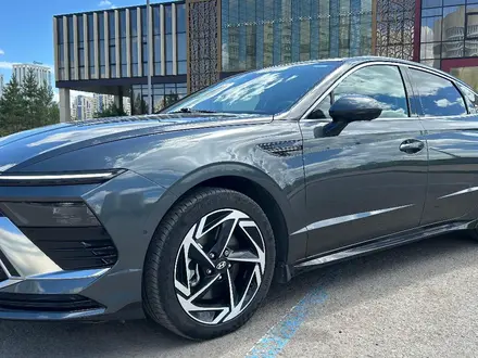 Hyundai Sonata 2024 года за 14 000 000 тг. в Астана – фото 2