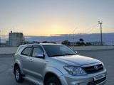 Toyota Fortuner 2008 года за 8 300 000 тг. в Жанаозен – фото 3