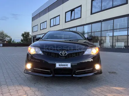 Toyota Camry 2014 года за 5 500 000 тг. в Уральск – фото 9