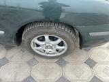 Mazda 626 1998 года за 2 000 000 тг. в Мерке – фото 2