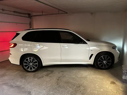 BMW X5 2019 года за 31 000 000 тг. в Шымкент – фото 8