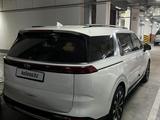 Kia Carnival 2021 годаfor18 000 000 тг. в Алматы – фото 4